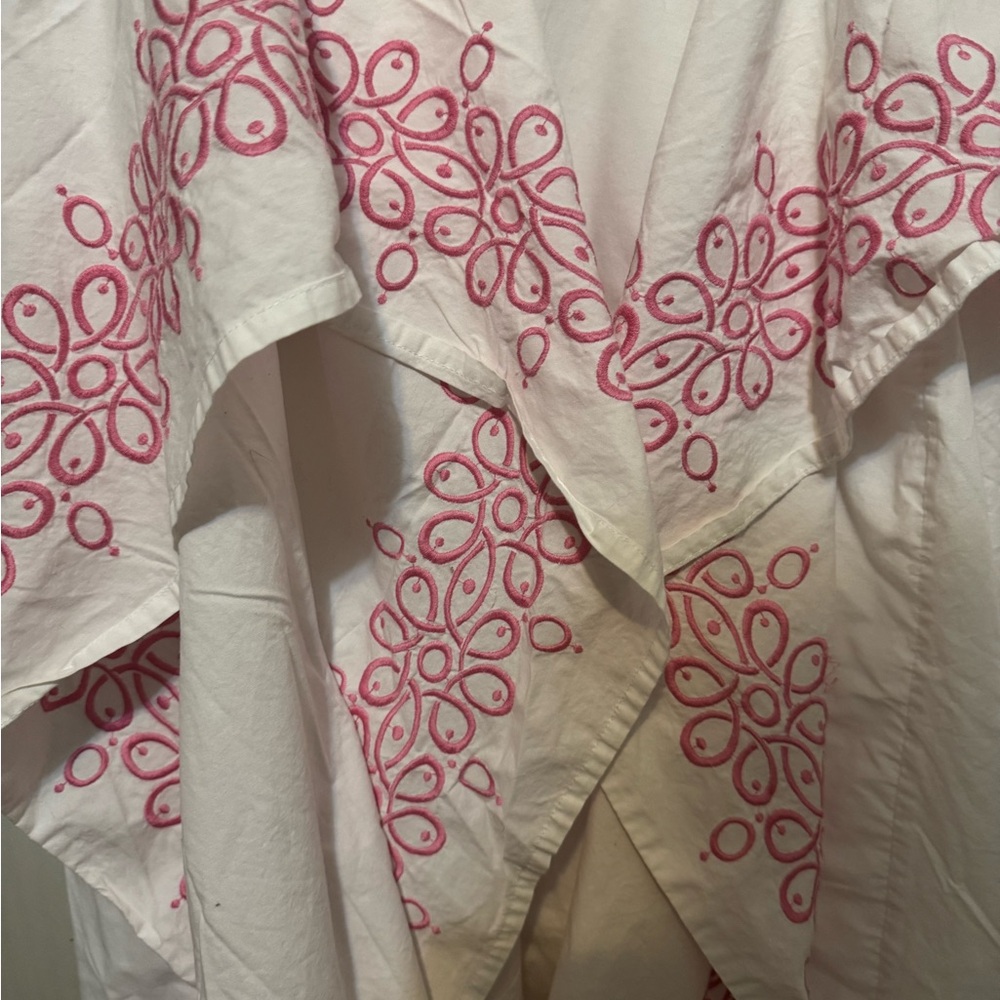 White and Pink Embroidered bedskirt
